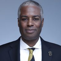 headshot Ty Mayberry APA